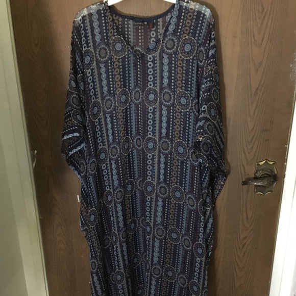 Beautiful Shawl/Afghan/Cover-up - Free size ✂️ - Picture 2 of 9